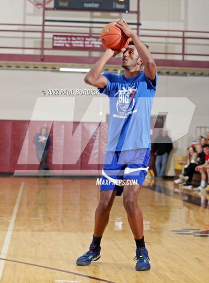 Thumbnail 2 in Big 30 Senior Classic photogallery.