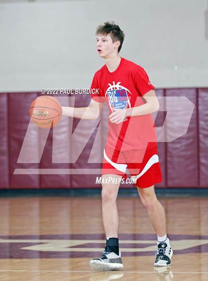 Thumbnail 2 in Big 30 Senior Classic photogallery.