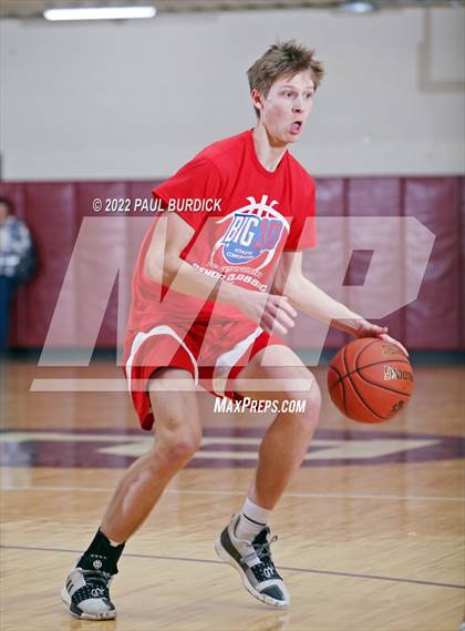 Thumbnail 1 in Big 30 Senior Classic photogallery.