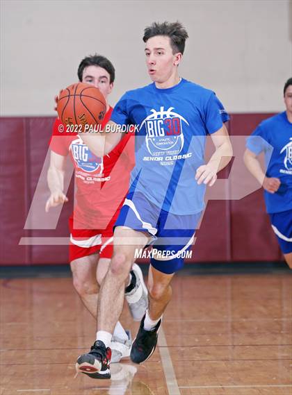 Thumbnail 1 in Big 30 Senior Classic photogallery.