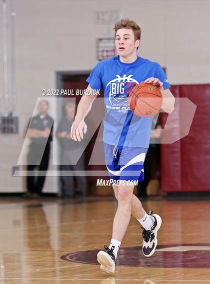 Thumbnail 1 in Big 30 Senior Classic photogallery.
