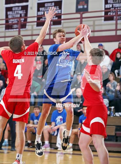 Thumbnail 2 in Big 30 Senior Classic photogallery.
