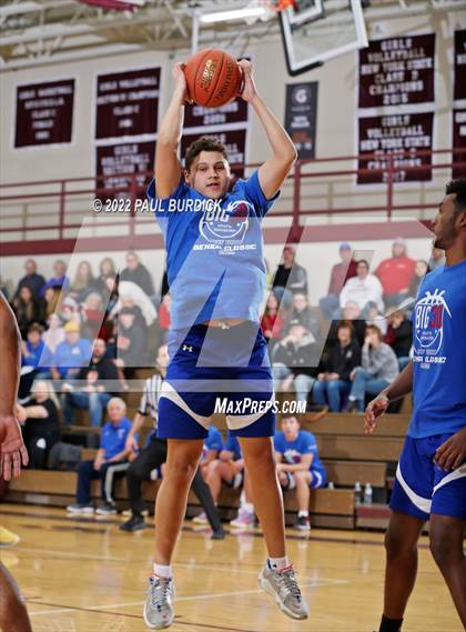 Thumbnail 3 in Big 30 Senior Classic photogallery.
