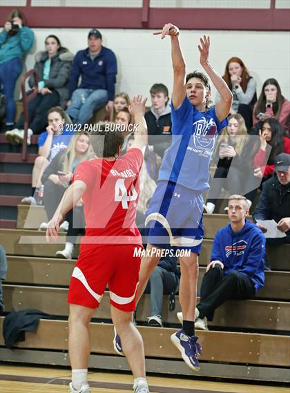 Thumbnail 1 in Big 30 Senior Classic photogallery.