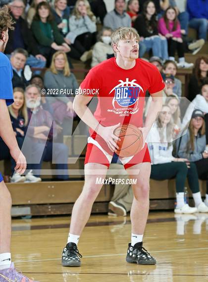 Thumbnail 1 in Big 30 Senior Classic photogallery.