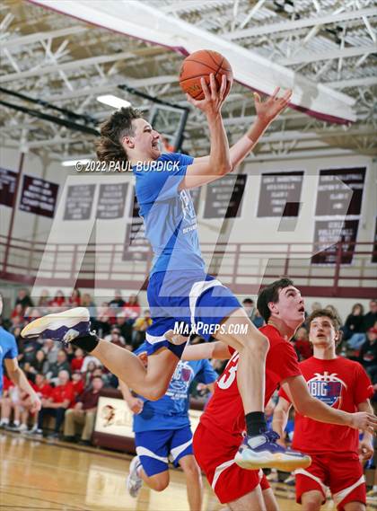 Thumbnail 3 in Big 30 Senior Classic photogallery.