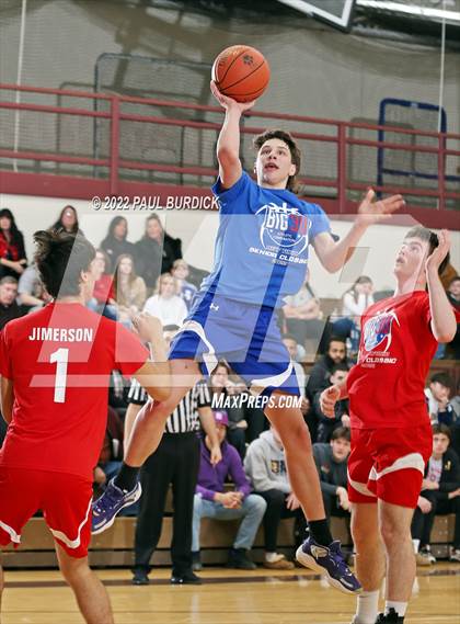 Thumbnail 1 in Big 30 Senior Classic photogallery.