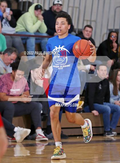 Thumbnail 3 in Big 30 Senior Classic photogallery.