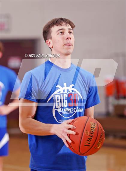 Thumbnail 1 in Big 30 Senior Classic photogallery.
