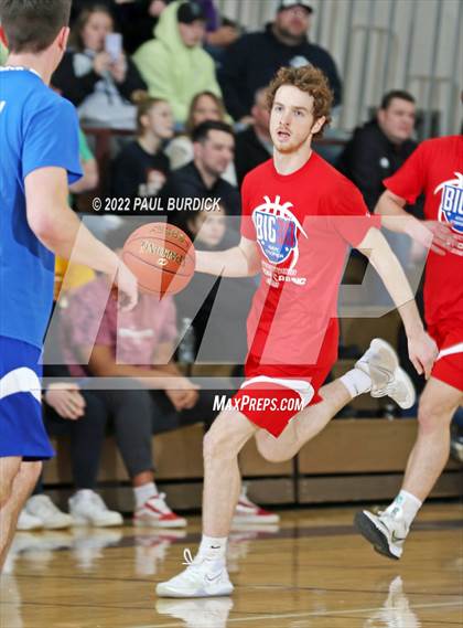 Thumbnail 3 in Big 30 Senior Classic photogallery.