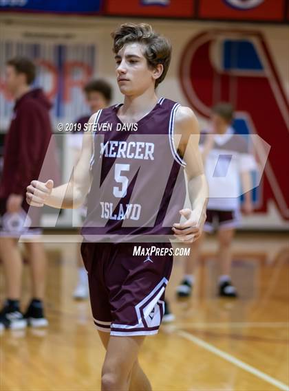 Thumbnail 3 in Mercer Island vs. Mountain View  (Visit Mesa Basketball Challenge) photogallery.
