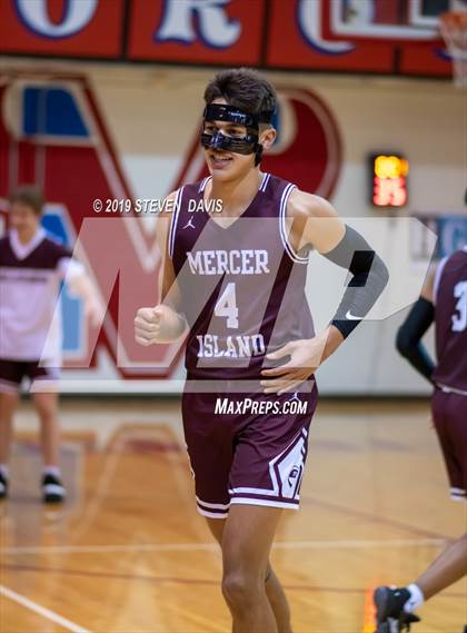Thumbnail 2 in Mercer Island vs. Mountain View  (Visit Mesa Basketball Challenge) photogallery.