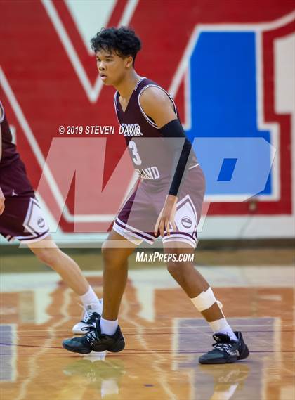 Thumbnail 3 in Mercer Island vs. Mountain View  (Visit Mesa Basketball Challenge) photogallery.