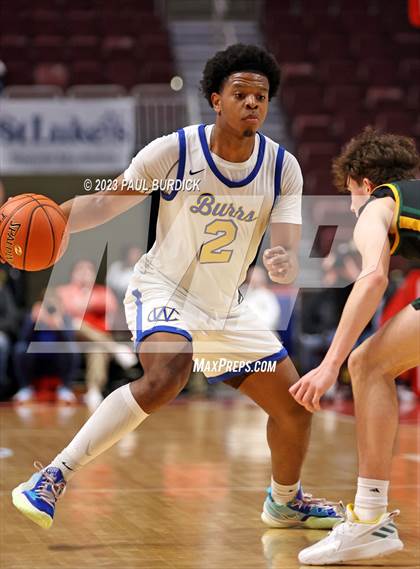 Thumbnail 2 in West Catholic vs. Deer Lakes (PIAA 3A Championship) photogallery.
