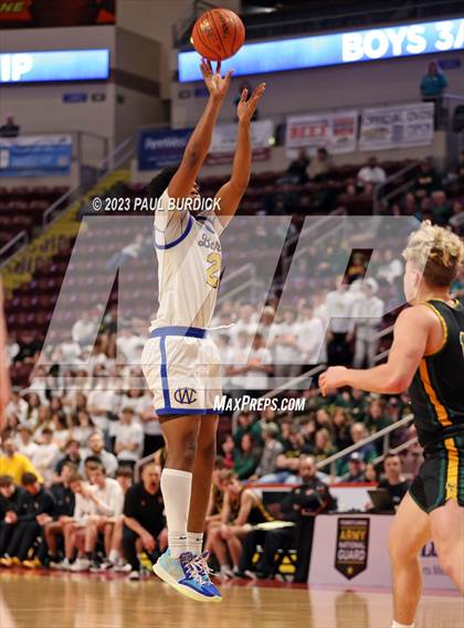 Thumbnail 3 in West Catholic vs. Deer Lakes (PIAA 3A Championship) photogallery.