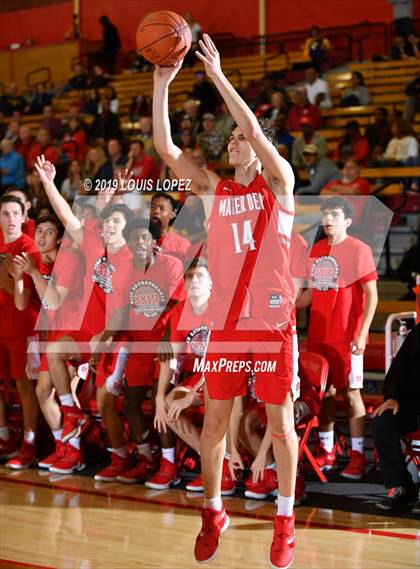 Thumbnail 3 in Rolling Hills Prep @ Mater Dei (Nike Extravaganza) photogallery.