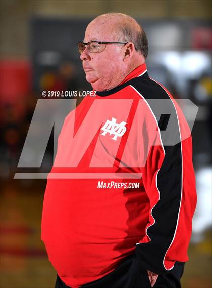 Thumbnail 2 in Rolling Hills Prep @ Mater Dei (Nike Extravaganza) photogallery.