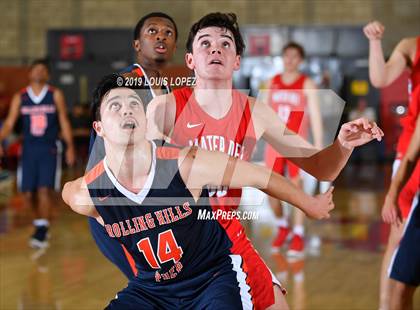 Thumbnail 1 in Rolling Hills Prep @ Mater Dei (Nike Extravaganza) photogallery.