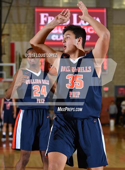 Thumbnail 2 in Rolling Hills Prep @ Mater Dei (Nike Extravaganza) photogallery.