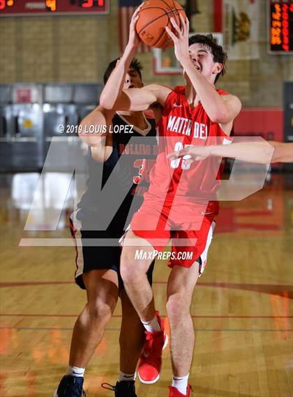 Thumbnail 1 in Rolling Hills Prep @ Mater Dei (Nike Extravaganza) photogallery.