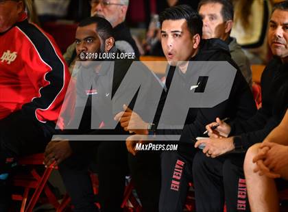 Thumbnail 2 in Rolling Hills Prep @ Mater Dei (Nike Extravaganza) photogallery.