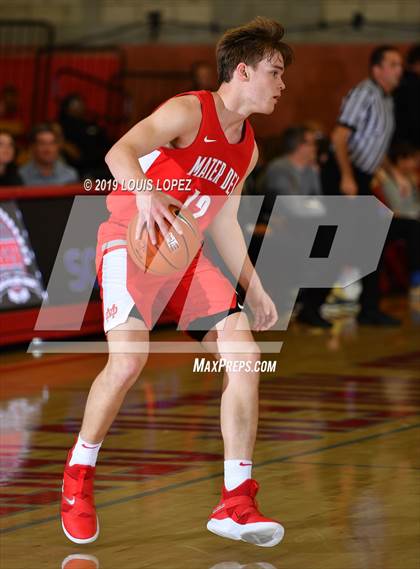 Thumbnail 3 in Rolling Hills Prep @ Mater Dei (Nike Extravaganza) photogallery.