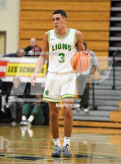 Thumbnail 3 in Barlow vs. West Linn (Les Schwab Invitational) photogallery.