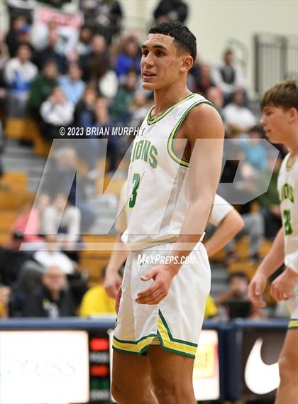 Thumbnail 1 in Barlow vs. West Linn (Les Schwab Invitational) photogallery.