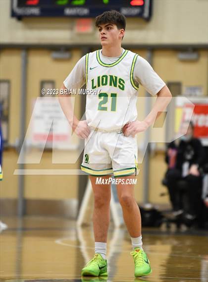 Thumbnail 3 in Barlow vs. West Linn (Les Schwab Invitational) photogallery.