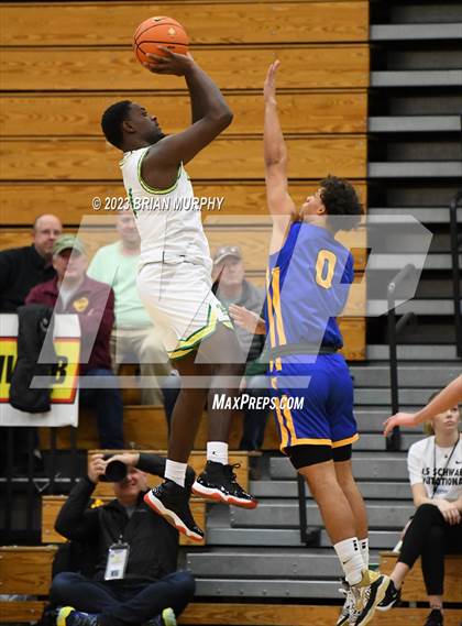 Thumbnail 3 in Barlow vs. West Linn (Les Schwab Invitational) photogallery.