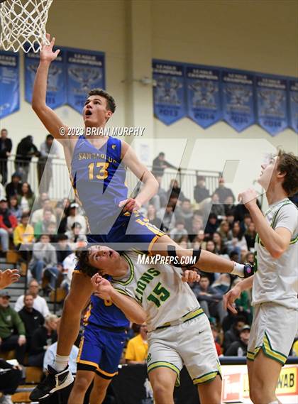 Thumbnail 2 in Barlow vs. West Linn (Les Schwab Invitational) photogallery.