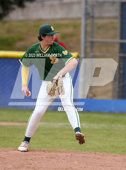 Thumbnail 1 in Redwood vs. San Marin photogallery.