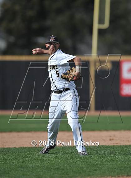 Thumbnail 1 in Mullen @ Arapahoe photogallery.