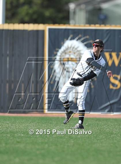 Thumbnail 3 in Mullen @ Arapahoe photogallery.