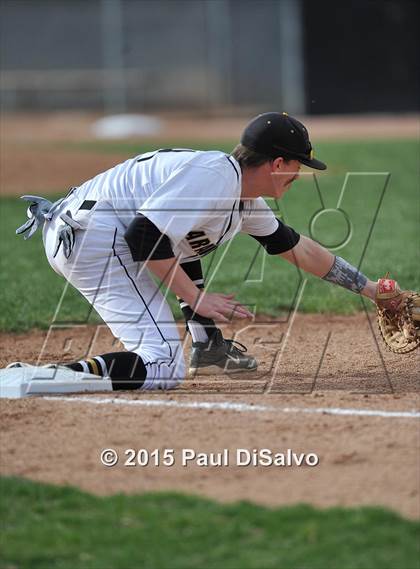 Thumbnail 3 in Mullen @ Arapahoe photogallery.