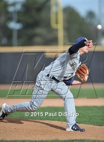 Thumbnail 1 in Mullen @ Arapahoe photogallery.