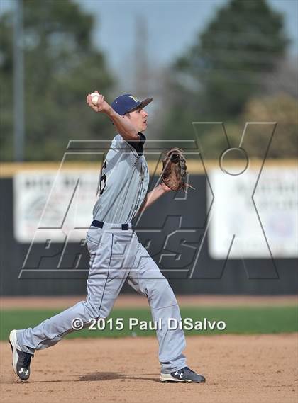 Thumbnail 1 in Mullen @ Arapahoe photogallery.