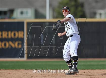 Thumbnail 3 in Mullen @ Arapahoe photogallery.