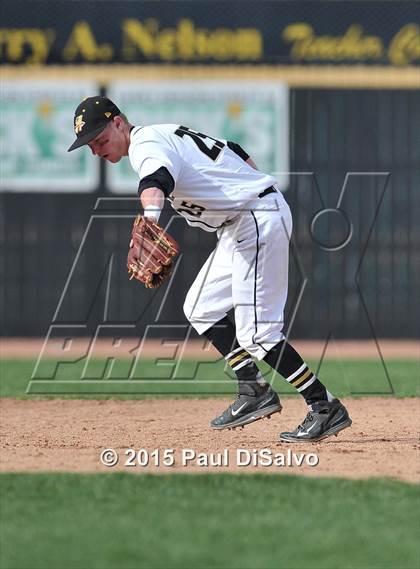Thumbnail 3 in Mullen @ Arapahoe photogallery.