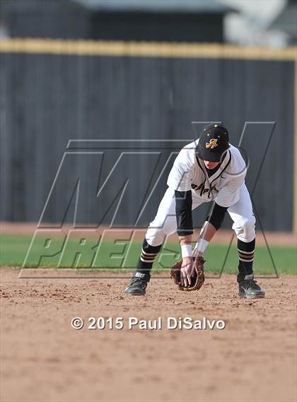 Thumbnail 2 in Mullen @ Arapahoe photogallery.