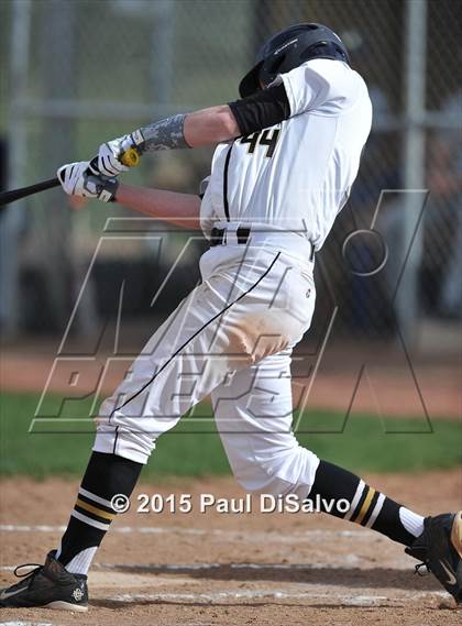 Thumbnail 3 in Mullen @ Arapahoe photogallery.