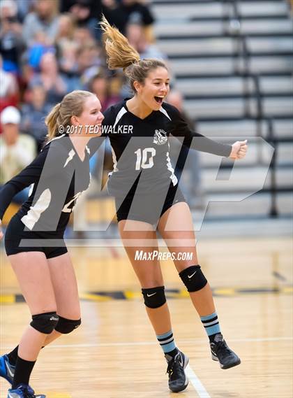 Thumbnail 3 in Mt. Madonna vs. Santa Catalina (CIF CCS D5 Final) photogallery.