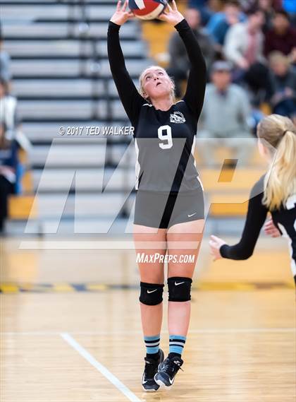 Thumbnail 2 in Mt. Madonna vs. Santa Catalina (CIF CCS D5 Final) photogallery.