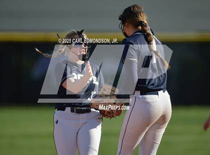 Thumbnail 2 in Pope John Paul II @ Lipscomb Academy photogallery.