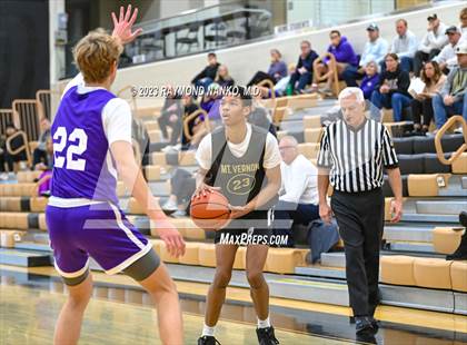 Thumbnail 1 in Guerin Catholic @ Mt Vernon photogallery.