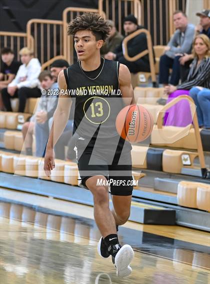 Thumbnail 2 in Guerin Catholic @ Mt Vernon photogallery.