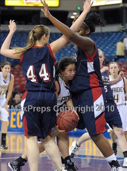 Thumbnail 3 in Turlock Christian vs. Bradshaw Christian (CIF SJS D5 Final) photogallery.
