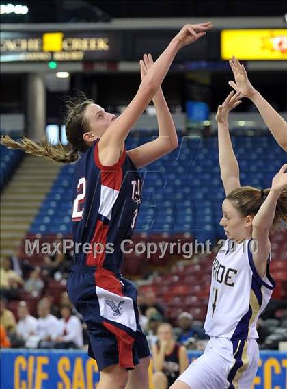 Thumbnail 3 in Turlock Christian vs. Bradshaw Christian (CIF SJS D5 Final) photogallery.