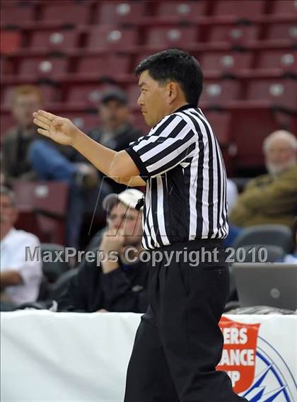 Thumbnail 3 in Turlock Christian vs. Bradshaw Christian (CIF SJS D5 Final) photogallery.