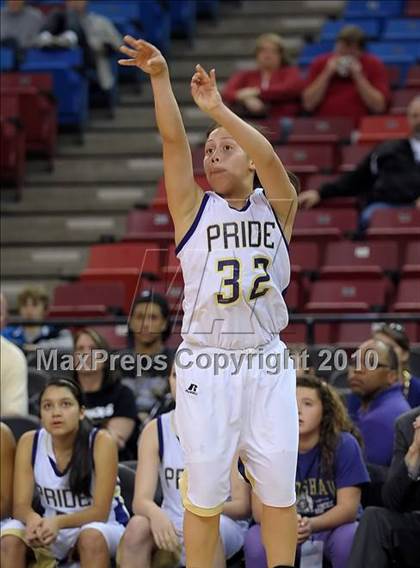 Thumbnail 1 in Turlock Christian vs. Bradshaw Christian (CIF SJS D5 Final) photogallery.